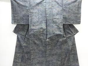 家屋に樹木模様織出し本場泥大島紬着物